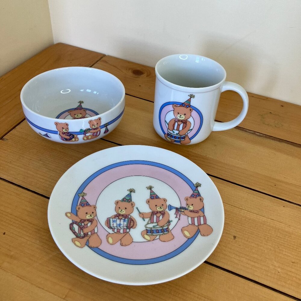 Teddy Bear Parade Kohzan Japan Ceramic Bowl Mug & Saucer 3pc Set Children's Dish